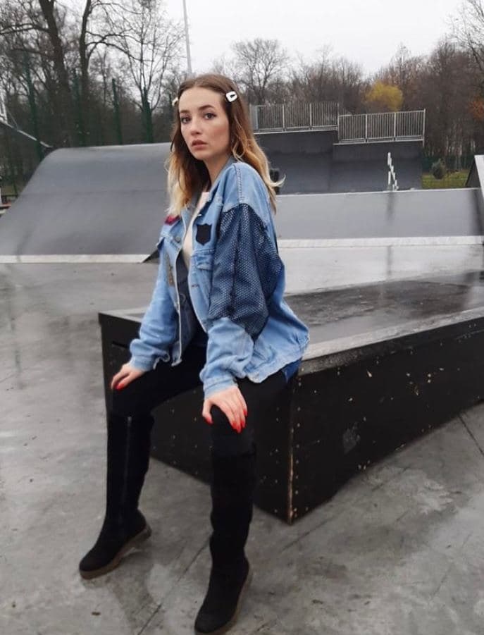 🎥 Наденька привлекальеная девушка из Вышний волочек цена от 5000 руб