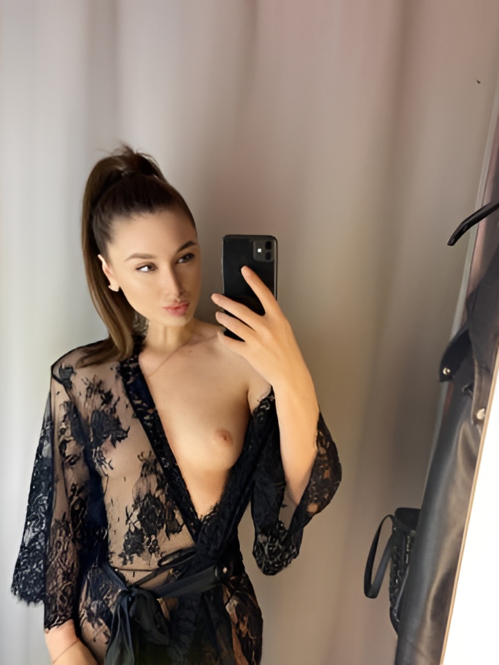 Индивидуалка Ксения, доступна для личного знакомства от 2000 руб