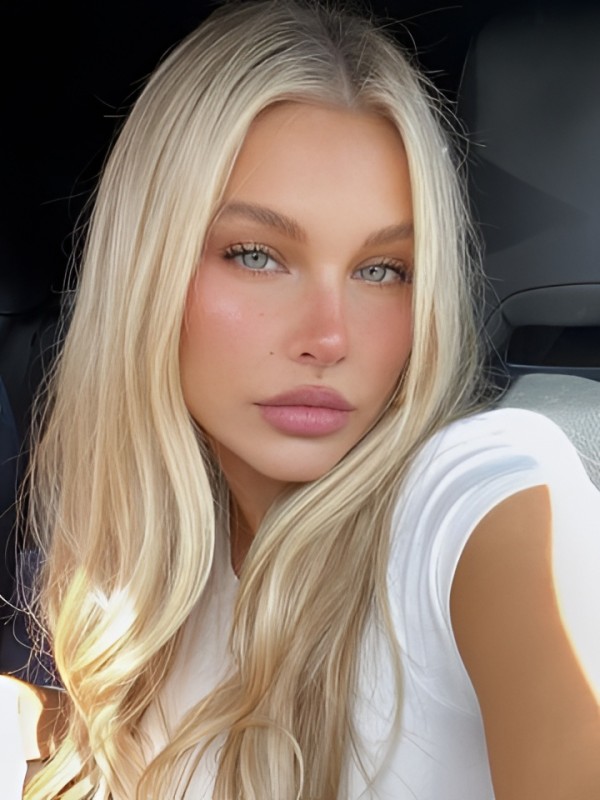 Адель привлекательная девушка из Вышний волочек цена от 5000 руб