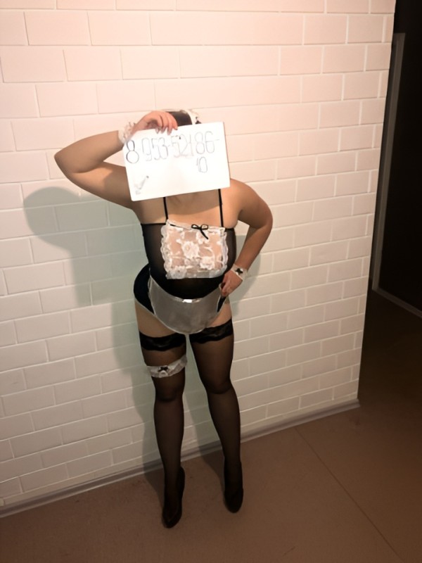 Юля привлекательная девушка из Вышний волочек цена от 2000 руб