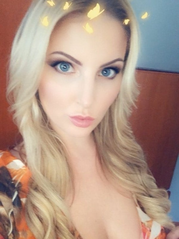 Алисия привлекательная девушка из Вышний волочек цена от 3000 руб