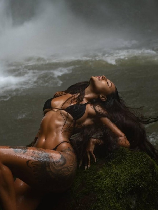 Катрин привлекательная девушка из Вышний волочек цена от 8000 руб